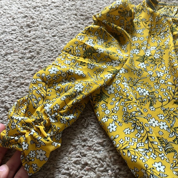 NWOT MAX Studio Too Blouse SMALL - Picture 5 of 6